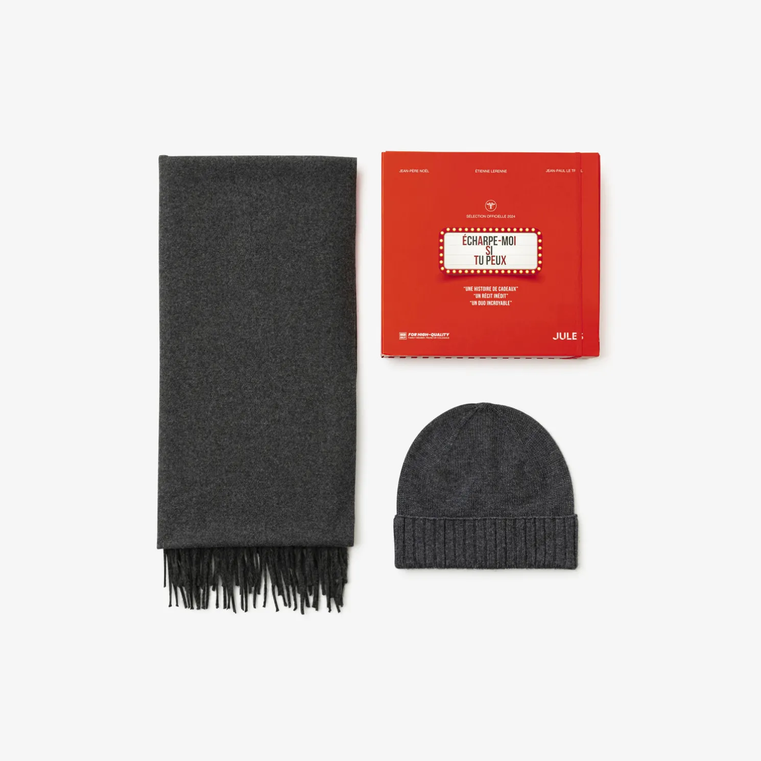 Box met muts en sjaal