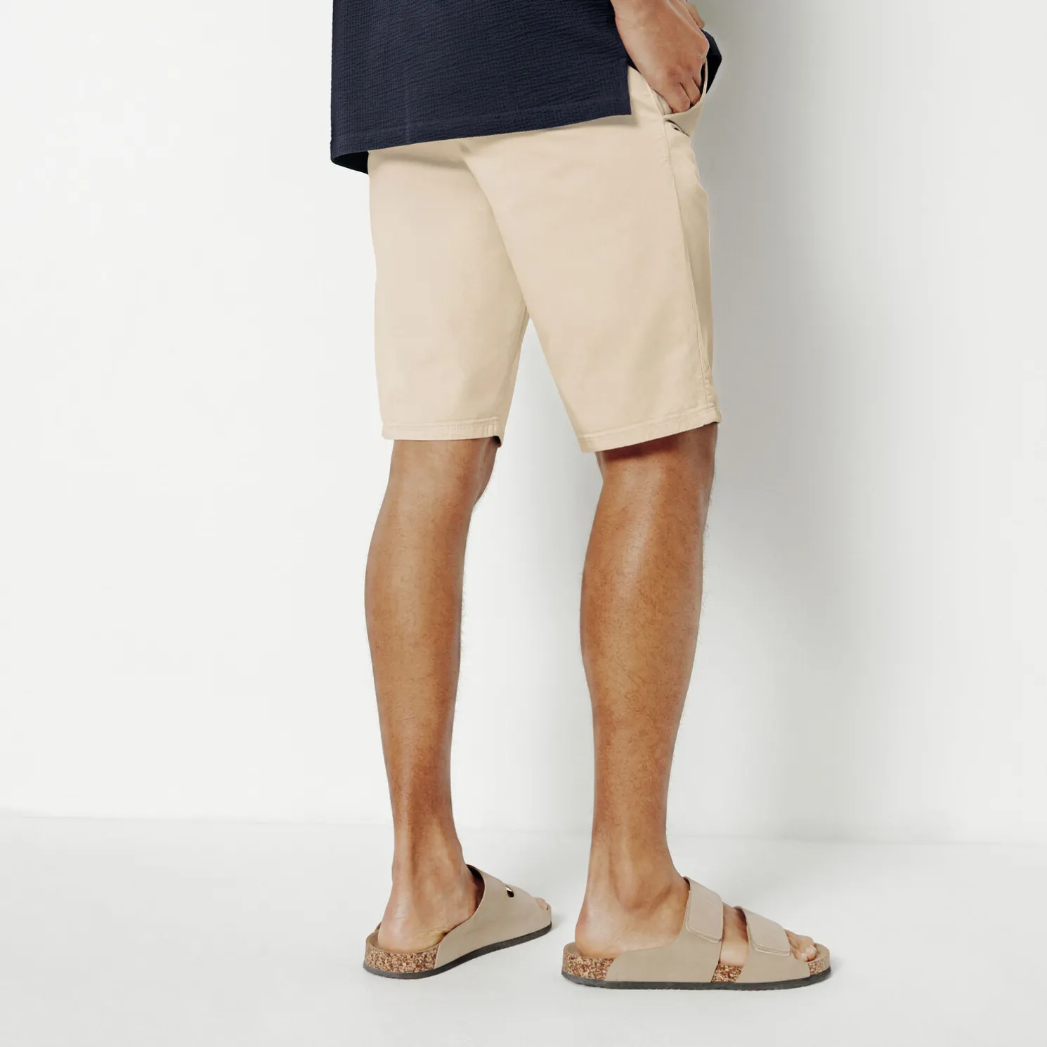 Chinobermuda met elastische taille