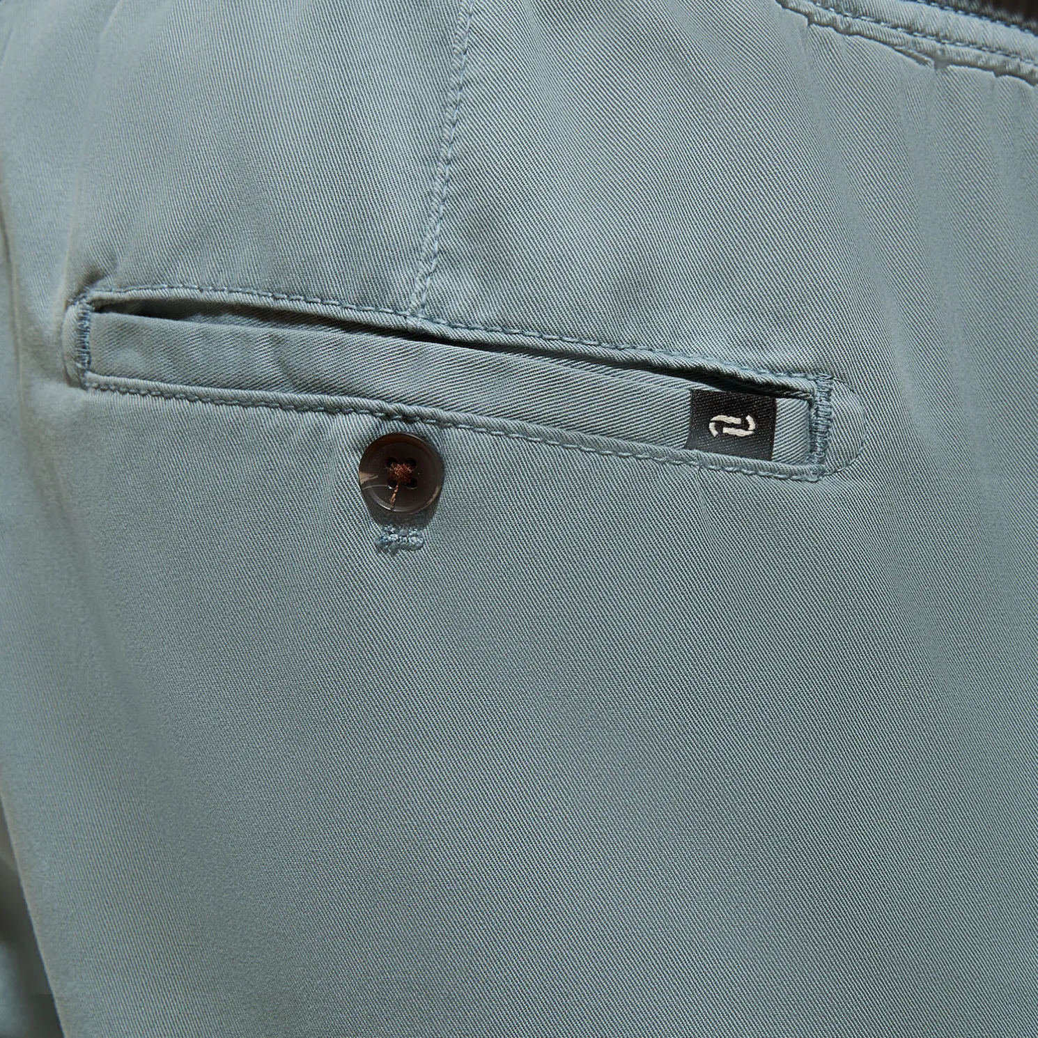 Chinobermuda met elastische taille