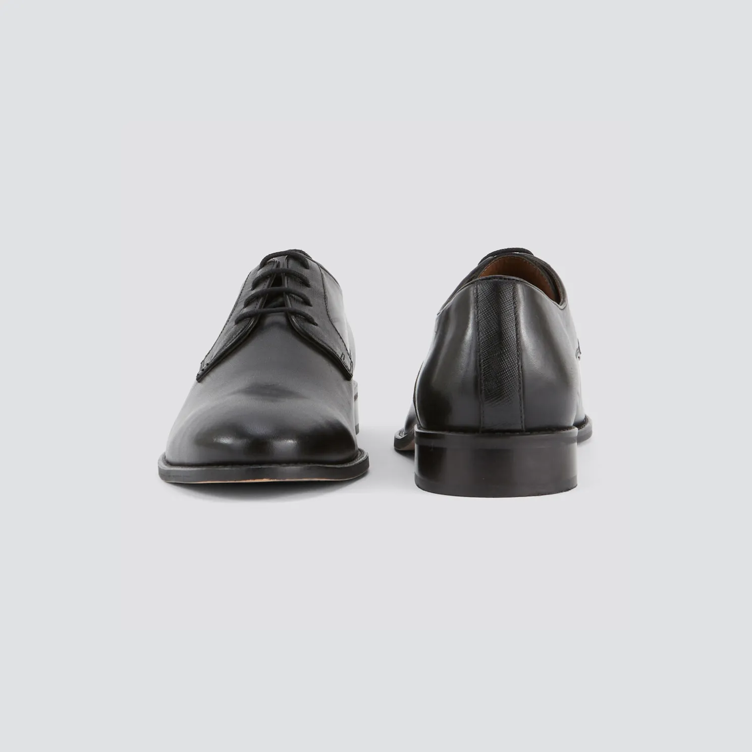 Derby kostuumschoenen in leer