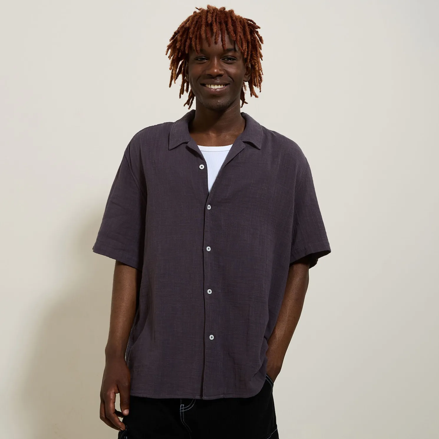 Hemdje in geweven katoengaas