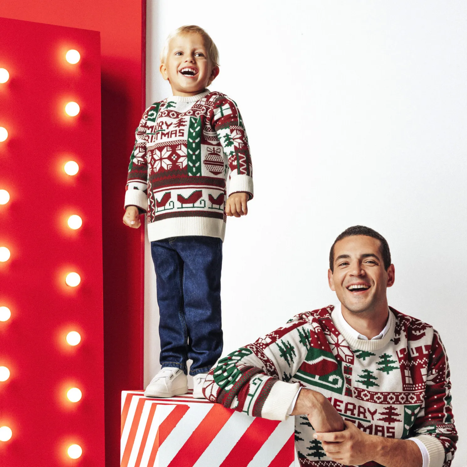 Kersttrui met ronde hals