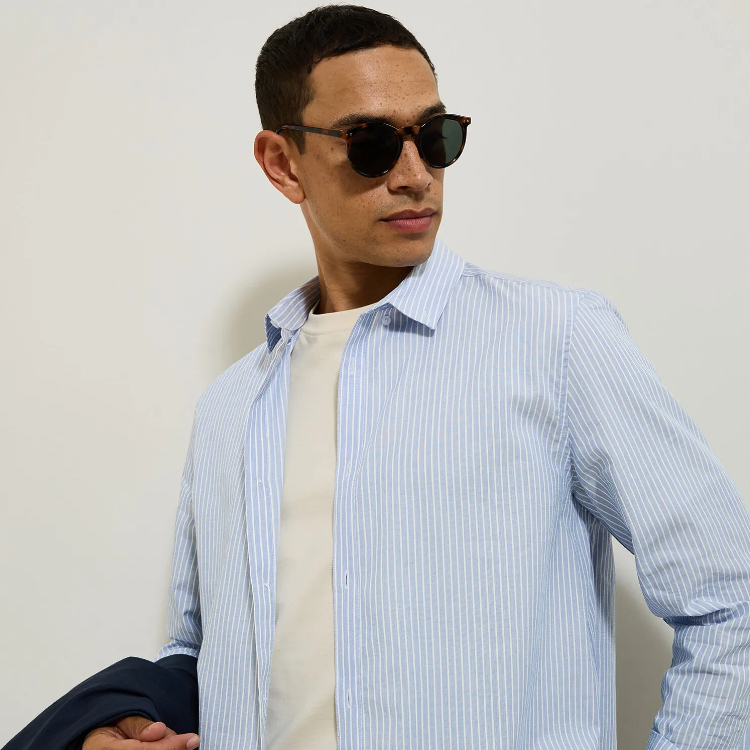 Regular gestreept hemd in katoen