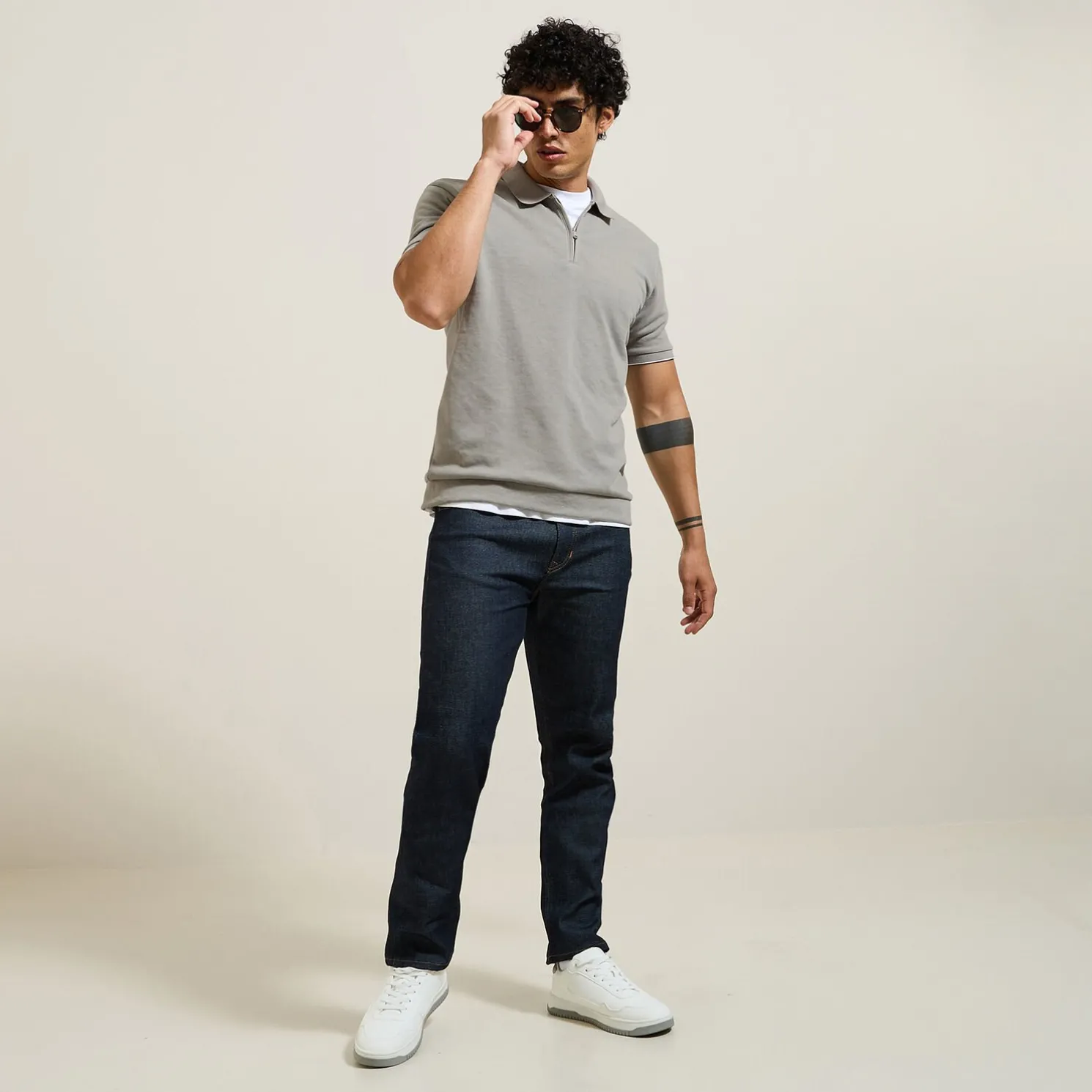 Relax polo in textuurstof met korte mouwen en polo