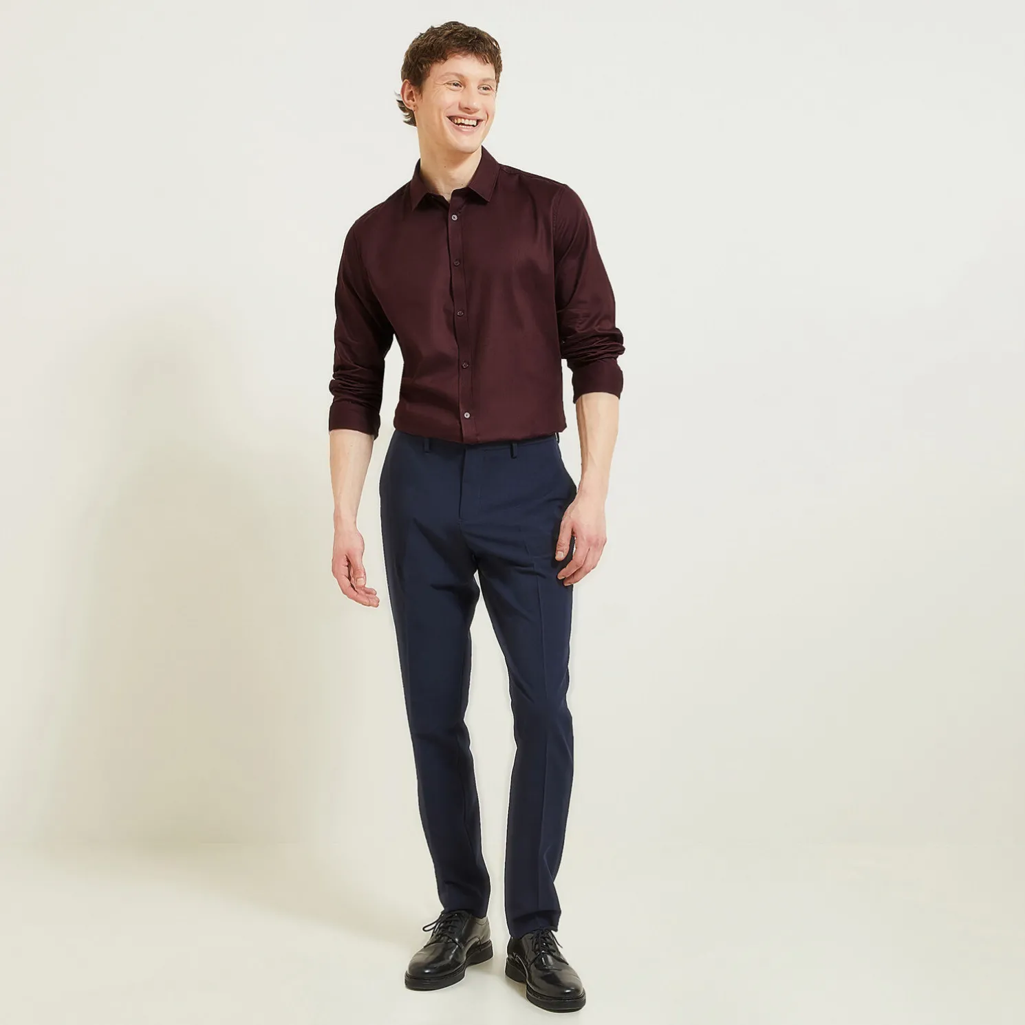 Slim effen hemd 'stay white/black' in katoen