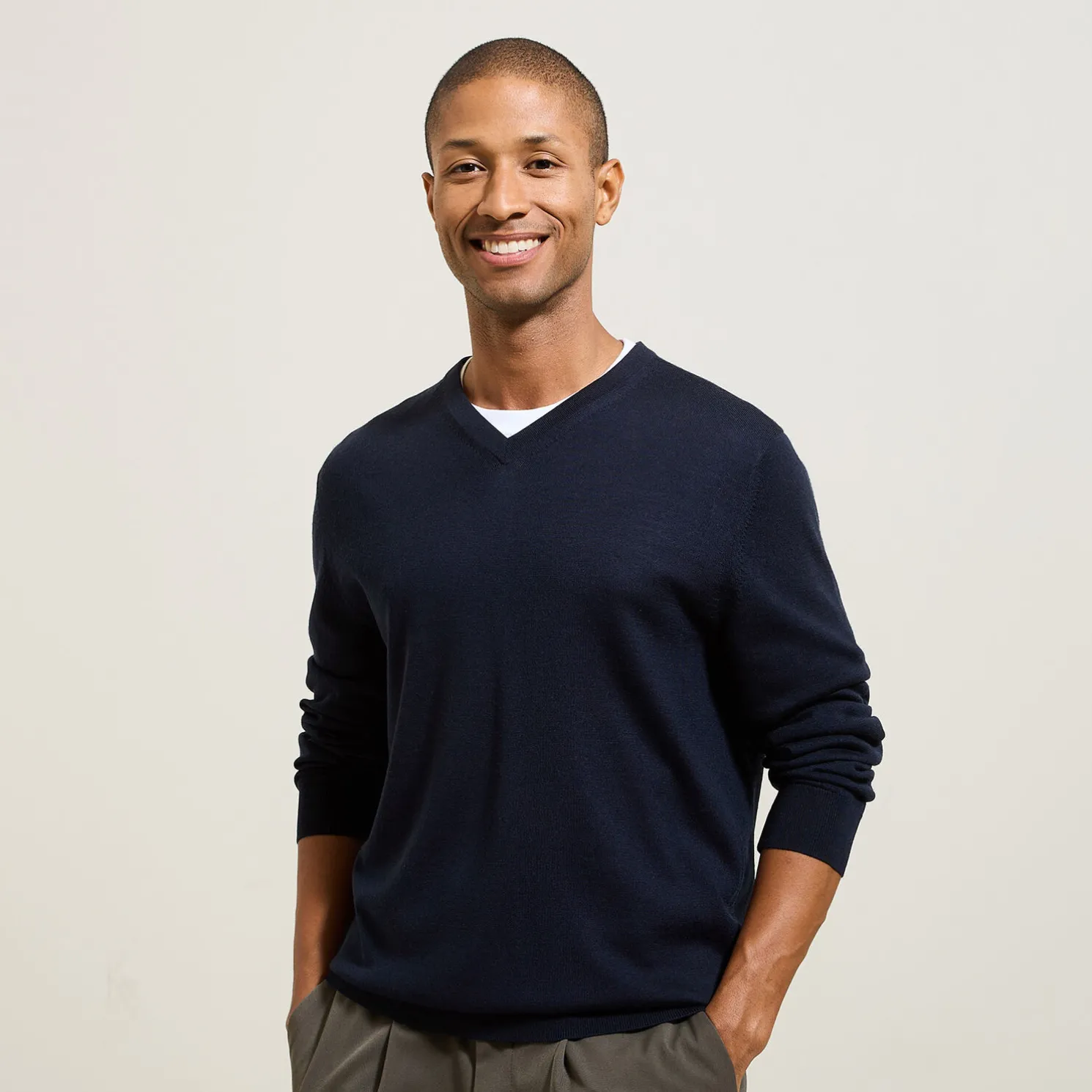 Trui met V-kraag in merinoswol