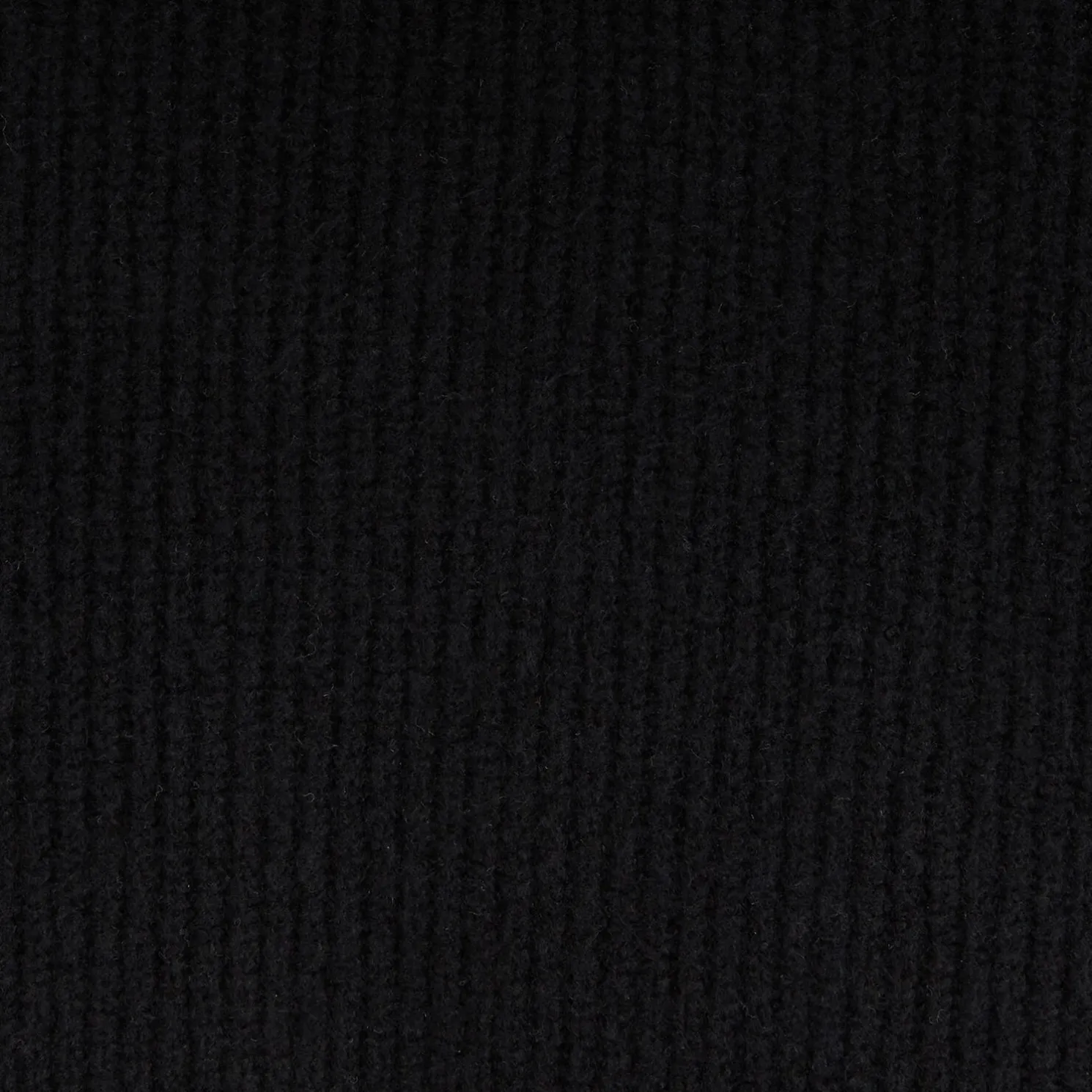 Zachte trui met schoorsteenkraag