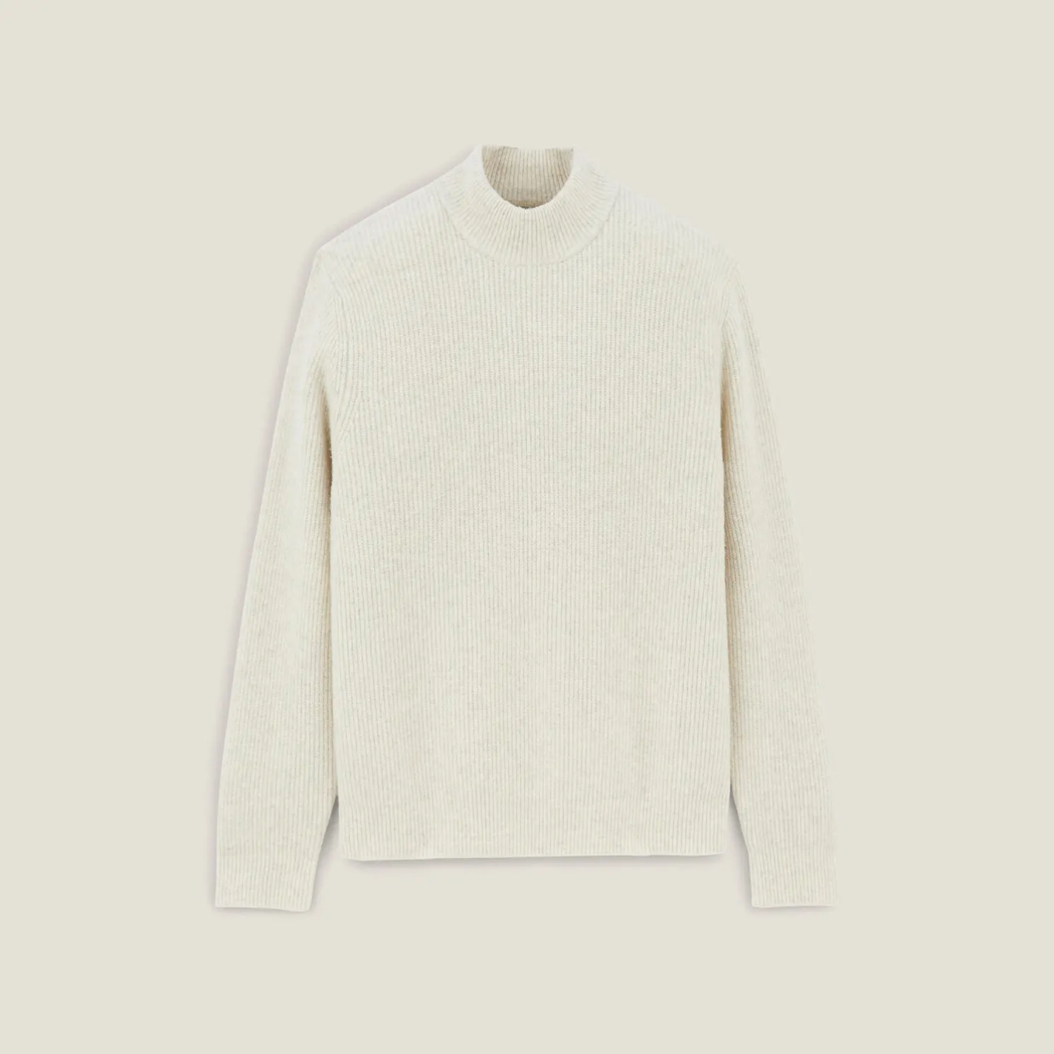 Zachte trui met schoorsteenkraag